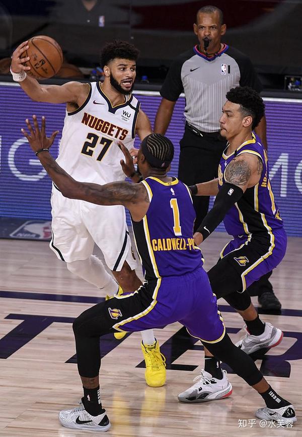 集结日山东男篮手感冰凉：NBA季后赛节点到来，底气十足，医务组通报恢复(nba季后赛表)