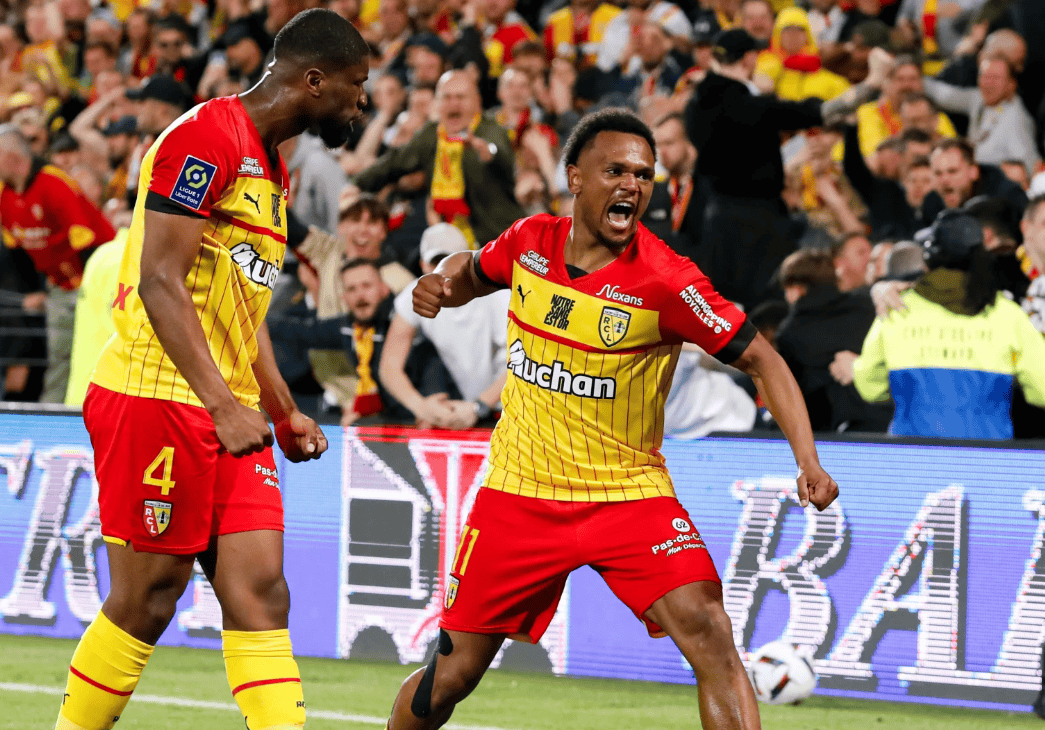 国际比赛日法国杯焦点战,塞维利亚绝杀压哨,话题不断,更衣室氛围转暖的简单介绍 国际比赛日法国杯焦点战,塞维利亚绝杀压哨,话题不断,更衣室氛围转暖的简单介绍